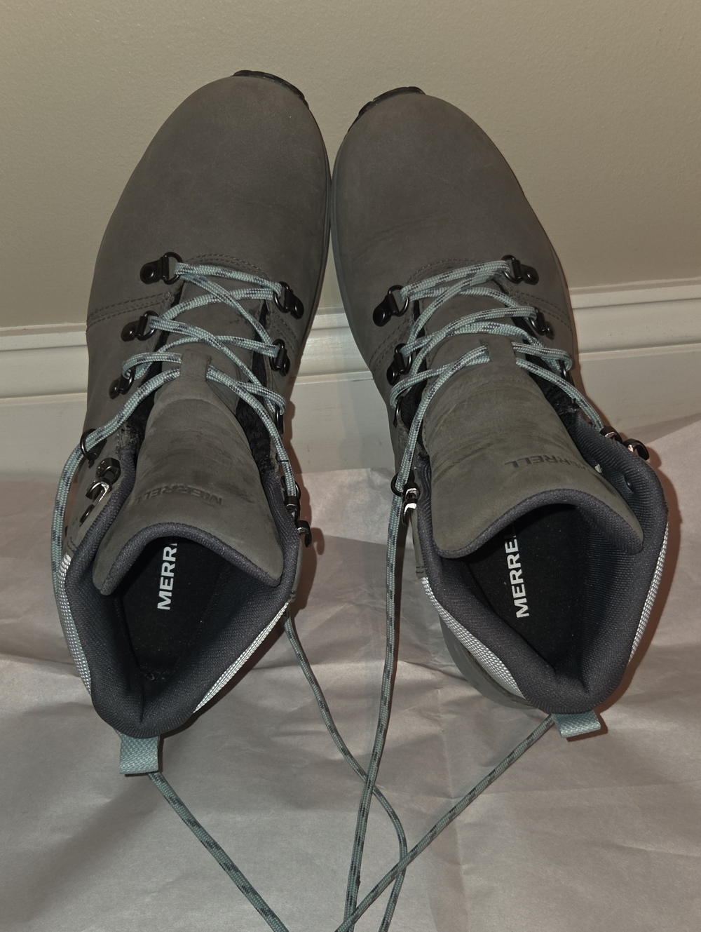 Merrell Women's Gray Lace-Up Waterproof Hiking Boots